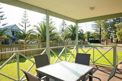 Discovery Parks Koombana Bay - Hotel VIC 1