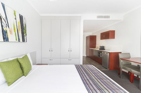 Abode Narrabundah - Hotel VIC 14