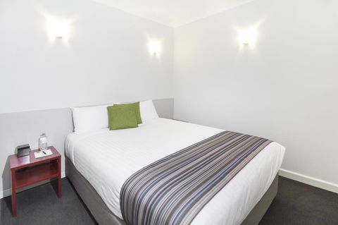 Abode Narrabundah - Hotel VIC 5