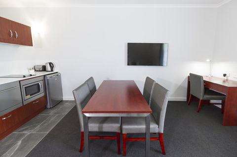 Abode Narrabundah - Hotel VIC 8