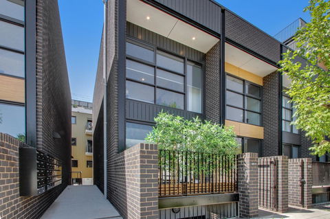 Accommodate Canberra - Parbery - Hotel VIC 8