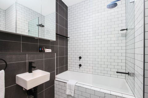 Accommodate Canberra - Parbery - Hotel VIC 14
