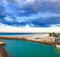 Ocean View Luxury Apartment  Suite - Hotel VIC