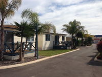 Book Streaky Bay Accommodation Vacations Hotel VIC Hotel VIC