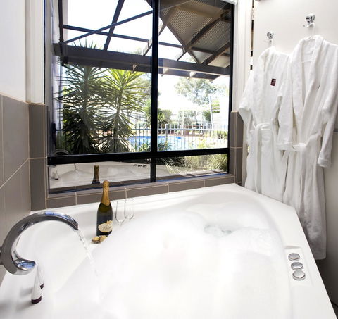 Majestic Oasis Apartments - Hotel VIC 9