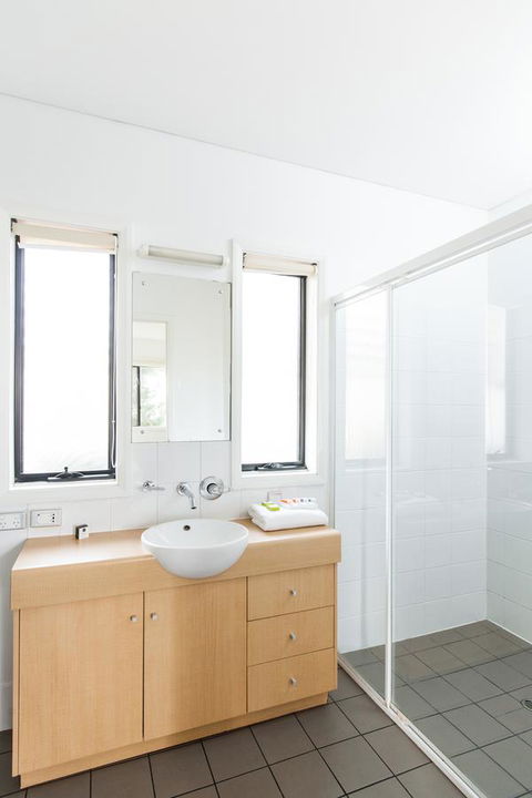 Majestic Oasis Apartments - Hotel VIC 18