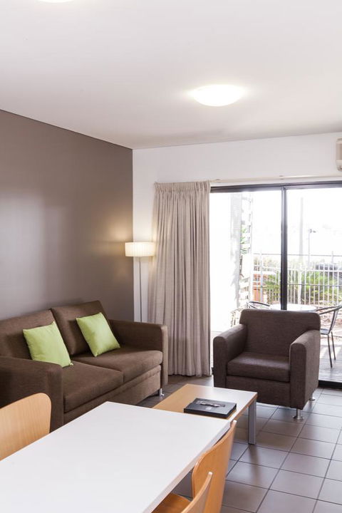 Majestic Oasis Apartments - Hotel VIC 17