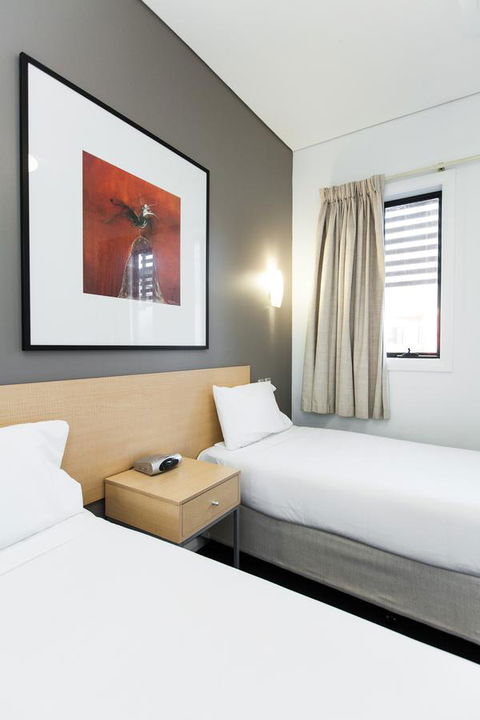 Majestic Oasis Apartments - Hotel VIC 23