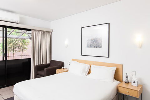 Majestic Oasis Apartments - Hotel VIC 30