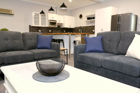 The Purple Door On Seaview - Hotel VIC 8