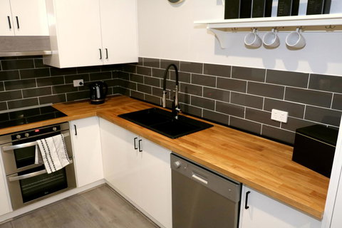 The Purple Door On Seaview - Hotel VIC 3