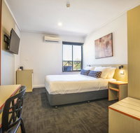 Nightcap at Rose  Crown Hotel - Hotel VIC