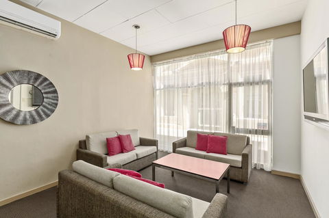 Adelaide Paringa - Hotel VIC 17