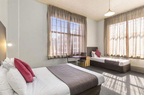 Adelaide Paringa - Hotel VIC 5