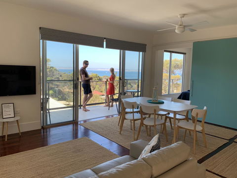 Sunrise On Falie Seaview Eco Accommodation - Hotel VIC 18