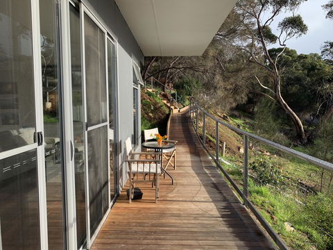Sunrise On Falie Seaview Eco Accommodation - Hotel VIC 10