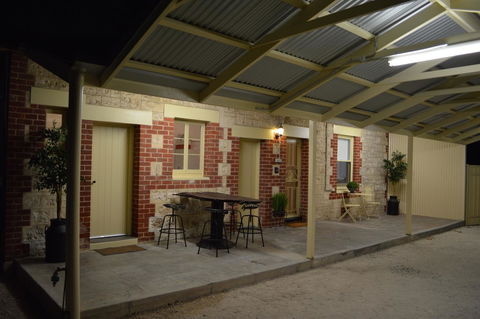 Two Cow Cottage Bed & Breakfast - Hotel VIC 32