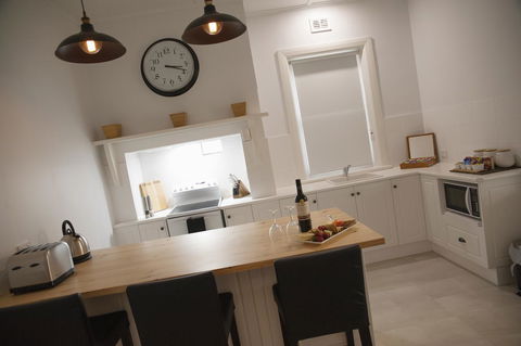 Two Cow Cottage Bed & Breakfast - Hotel VIC 33