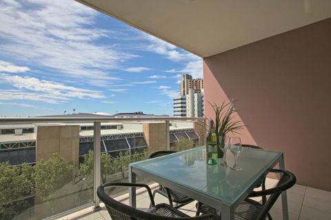 Adelaide DressCircle Apartments - North Terrace - Hotel VIC 1