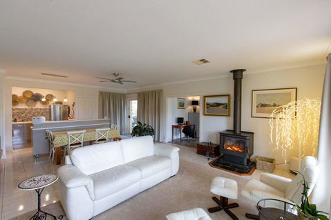 Angaston House - Hotel VIC 2