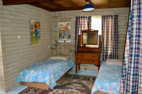 Dolphinview - Hotel VIC 9