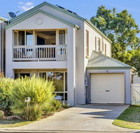 The Lighthouse - Hotel VIC