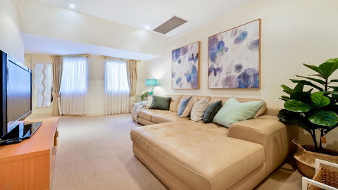 GOUGER 265 - Hotel VIC 16