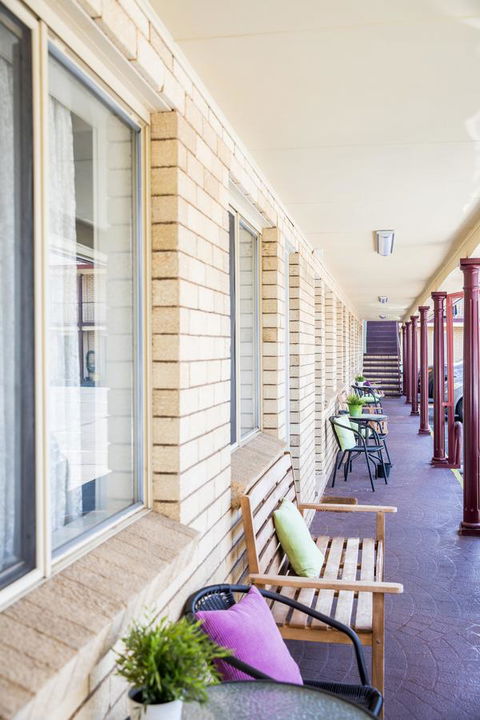 Lilac City Motor Inn & Steakhouse - Hotel VIC 13
