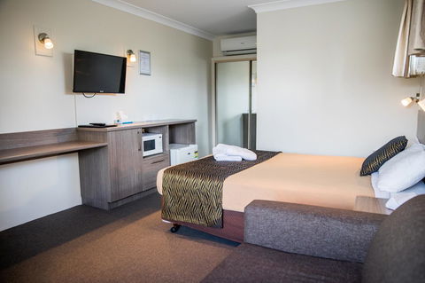 Lilac City Motor Inn & Steakhouse - Hotel VIC 9