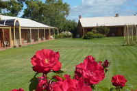 Book Coonawarra Accommodation Vacations Hotel VIC Hotel VIC
