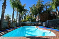 Book Dubbo Accommodation Vacations Hotel VIC Hotel VIC