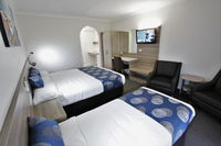 Book Yamba Accommodation Vacations Hotel VIC Hotel VIC
