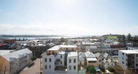 Noah\'s On The Beach - Hotel VIC 25