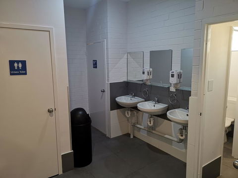 Quokka Backpackers Hostel Perth - Note - Valid Passport Required To Check In - Hotel VIC 23