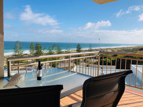 Ocean View-breath Taking Views, Amazing Facilities - Hotel VIC 17