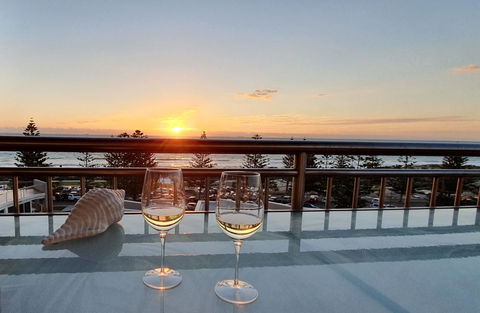 Ocean View-breath Taking Views, Amazing Facilities - Hotel VIC 3