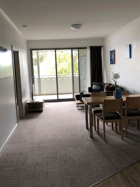 Morisset Serviced Apartments - Hotel VIC 24
