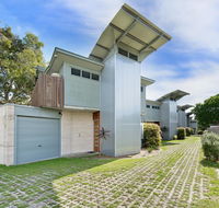 Sun Worship Eco Villas - Hotel VIC