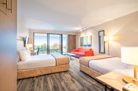 Book Narrabeen Accommodation Vacations Hotel VIC Hotel VIC