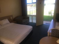 Book Junee Accommodation Vacations Hotel VIC Hotel VIC