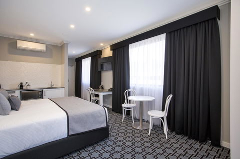 CH Boutique Hotel & Apartments, Ascend Hotel Collection - Hotel VIC 3