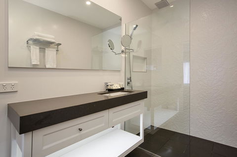 CH Boutique Hotel & Apartments, Ascend Hotel Collection - Hotel VIC 10