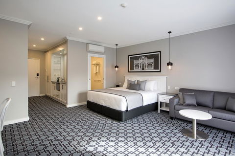 CH Boutique Hotel & Apartments, Ascend Hotel Collection - Hotel VIC 0