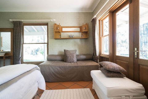 Thistle Hill Guesthouse - Walk To Many Wineries And Restaurants - Hotel VIC 39