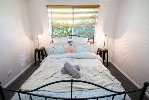 Armidale Cottage - House 2 - Hotel VIC 25