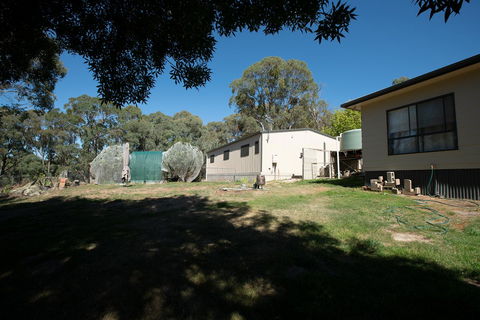 Pound Creek Gallery - Hotel VIC 22