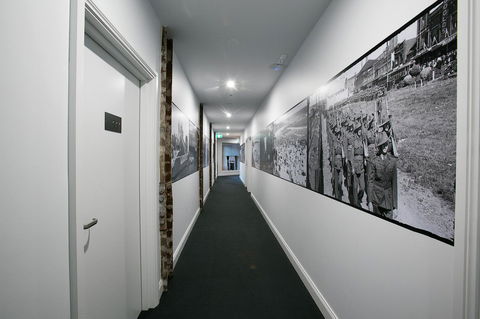 The Lucky Hotel - Hotel VIC 32