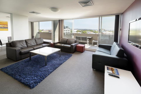 Honeysuckle Executive Apartments - Hotel VIC 40