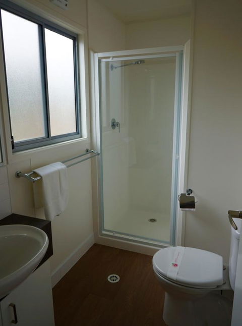 Crestview Tourist Park - Hotel VIC 1