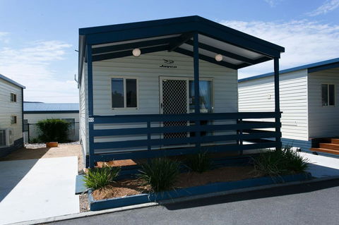 Crestview Tourist Park - Hotel VIC 5